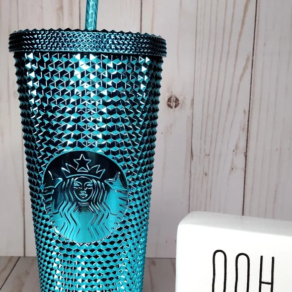2023 NEW Starbucks Blue Chrome Studded Venti Tumbler - Picture 4 of 5